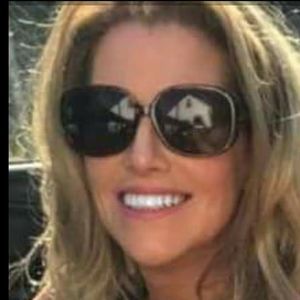 Meet your Posher, Layne